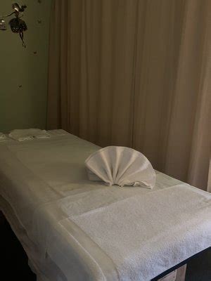 Erotic massage Agoura Hills