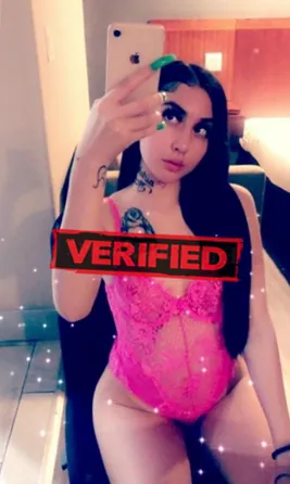 Alyssa fucker Prostitute Nilandhoo