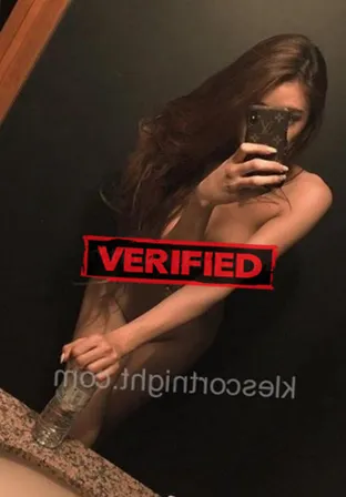 Horrible sexy Trouver une prostituée Gooik