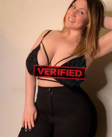 Ashley Titten Finde eine Prostituierte Interlaken