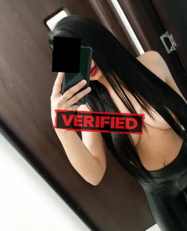 Aileen tits Find a prostitute Lubartow