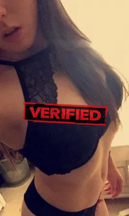 Laura wetpussy Prostitute Manage